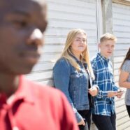 Una mirada al informe sobre Jóvenes y Racismo